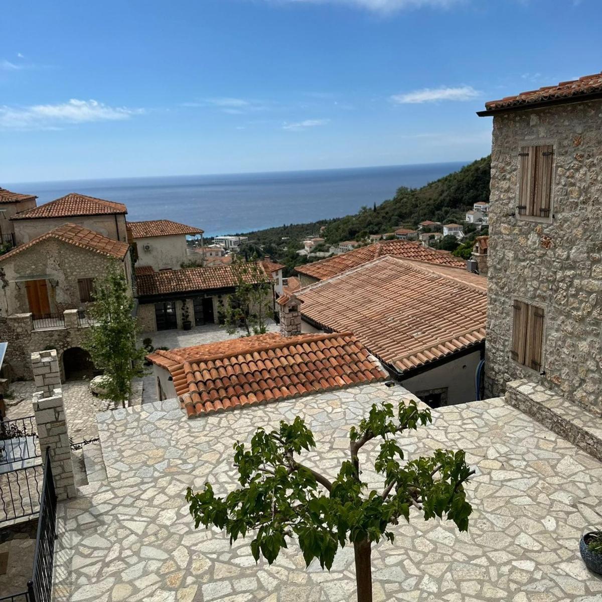 Lion'S Villa Vlorë Exterior foto